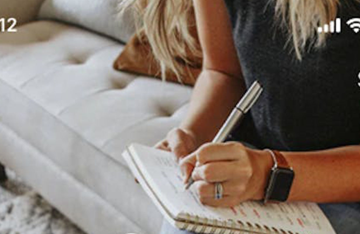 網(wǎng)頁設(shè)計方案：利用數(shù)據(jù)分析優(yōu)化用戶界面